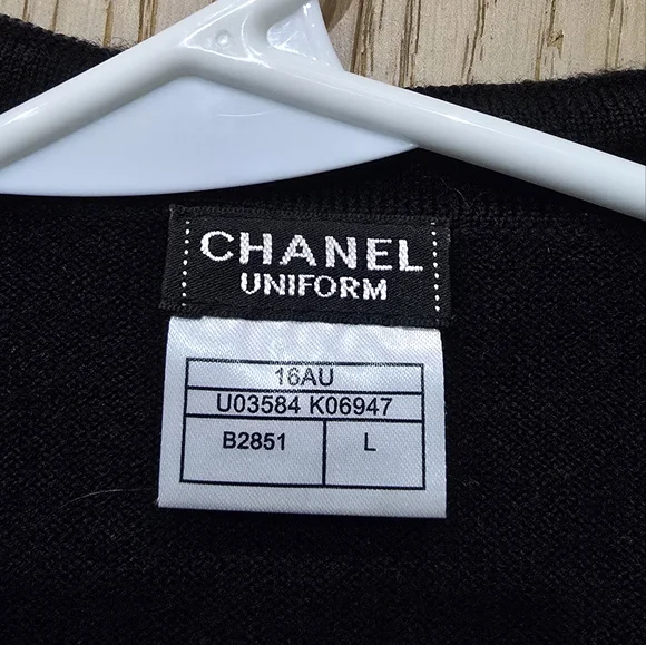CHANEL Uniform Bow Cardigan with CC Pocket - Picture 3 of 8